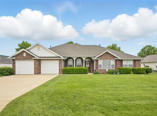 1375 Hale McGinty Dr, Neosho, MO 64850