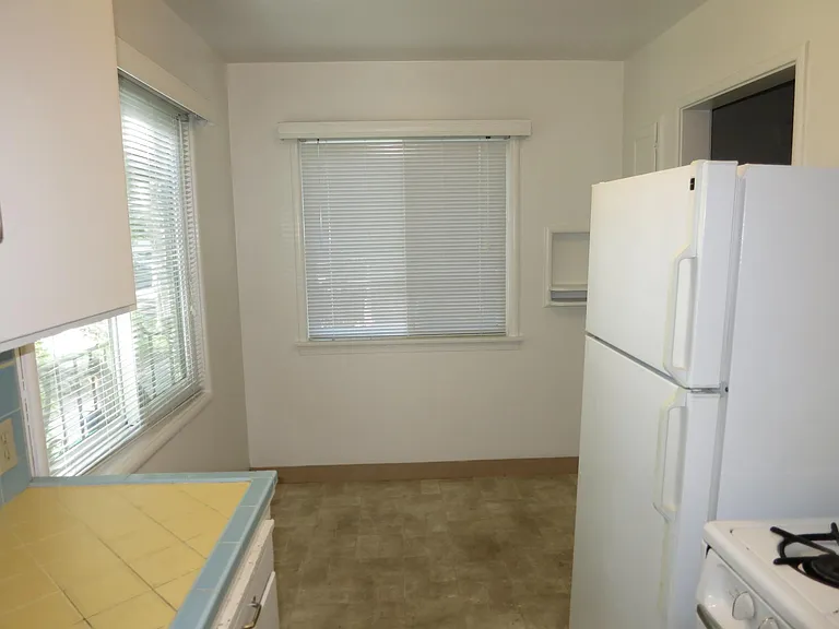 1325 O St — Photo 10