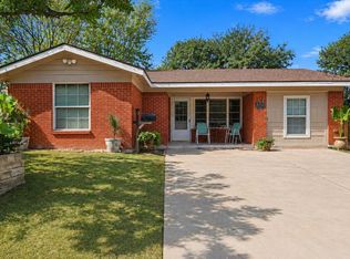 3404 Livingston Ave, Fort Worth, TX 76110