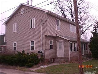 1st image of 194 Liberty Ave