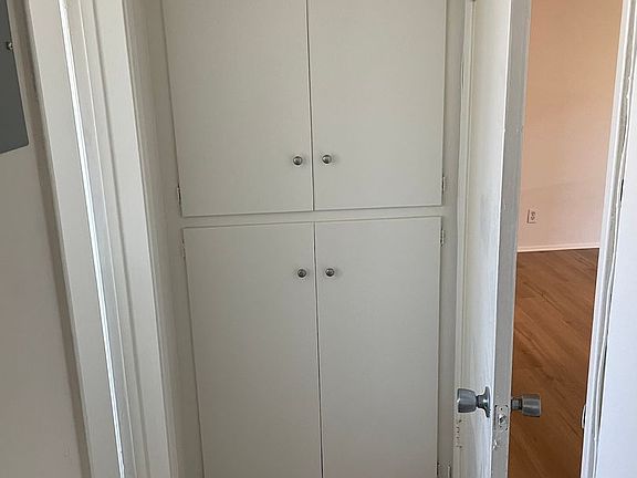 5th image of 505 N Adams St APT 17