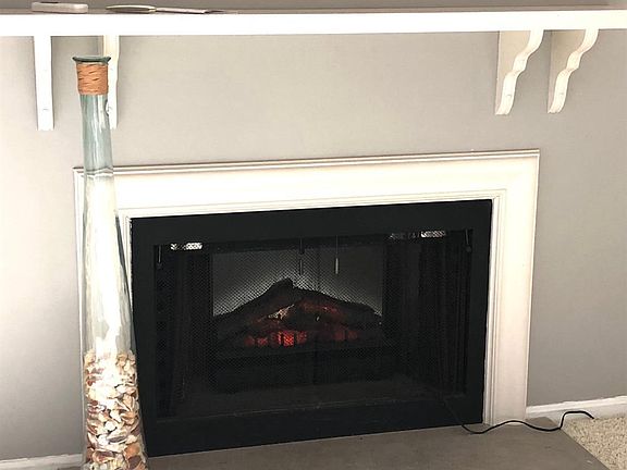 4th image of 5 Saint James Ct