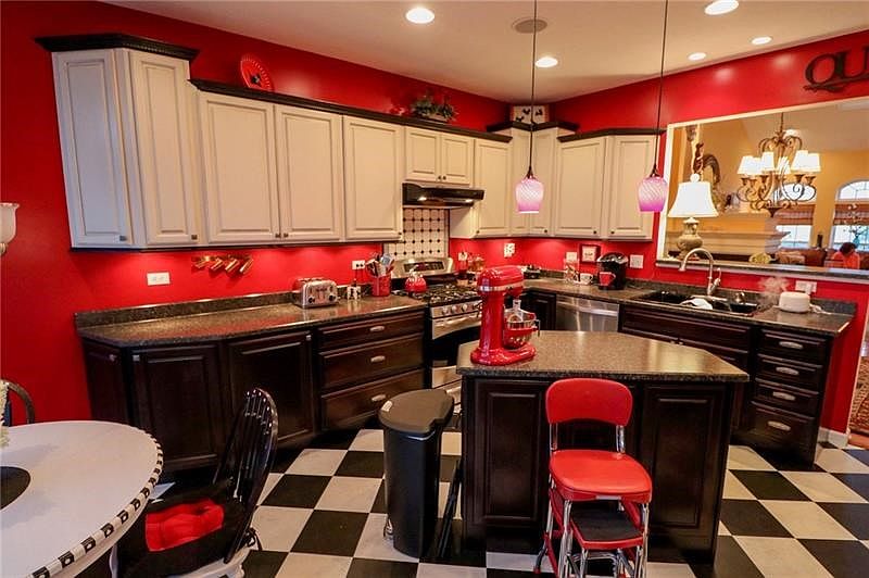 407 Eton Dr, Greensburg, PA 15601 Zillow