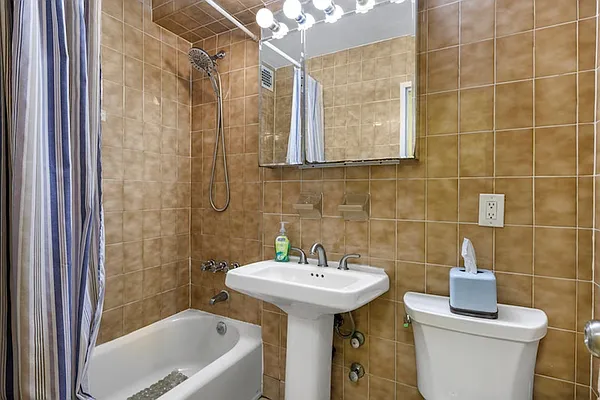 Rented by Brown Harris Stevens | media 22