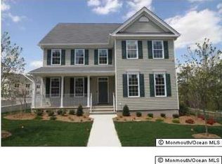 56 Canary Dr, Lakewood, NJ 08701