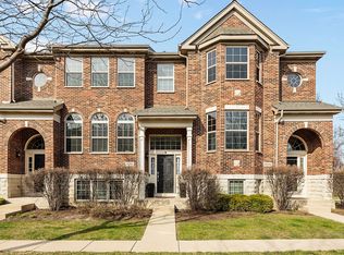 27W711 N Meadowview Dr, Winfield, IL
