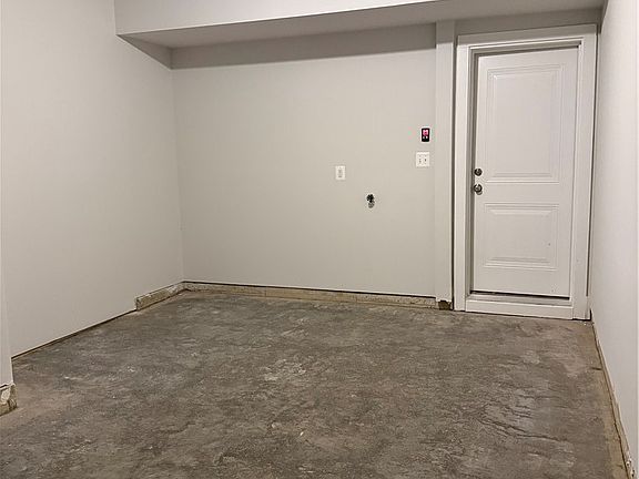 3rd image of 4413 Greybull Dr Unit B