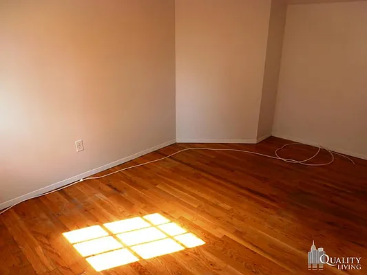 Rented by (Legacy) NY Quality Living Uptown | media 29