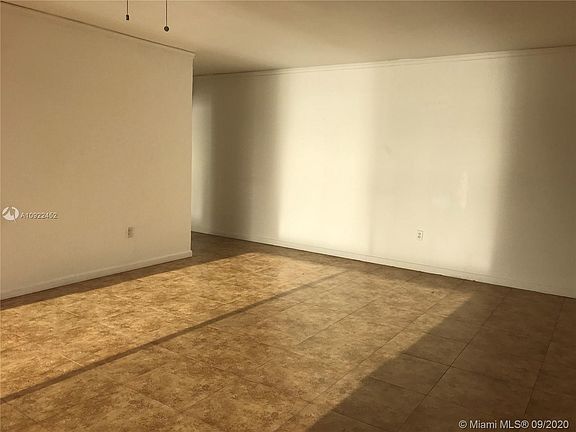4th image of 7921 East Dr APT 16