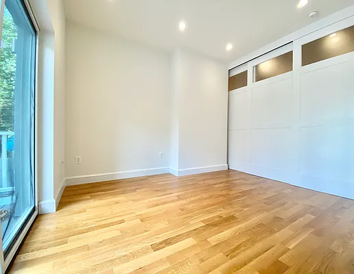 Rented by Corcoran | media 15