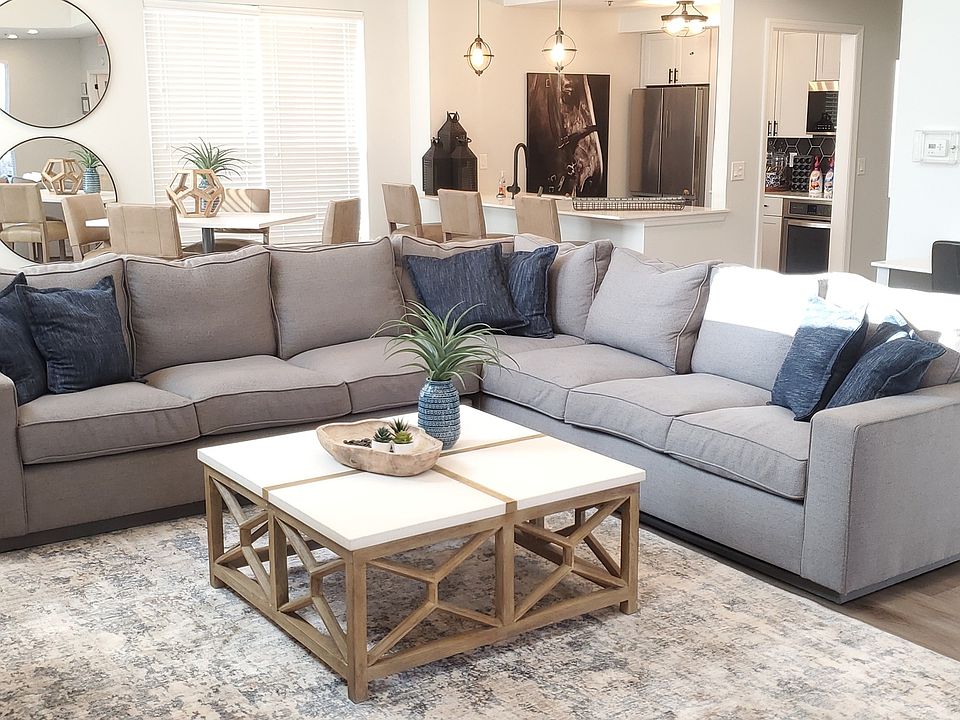Clubhouse Lounge area