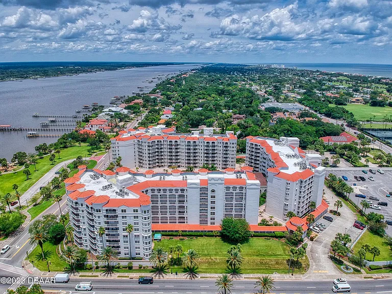 1 John Anderson Dr #Penthouse 7 — Photo 84