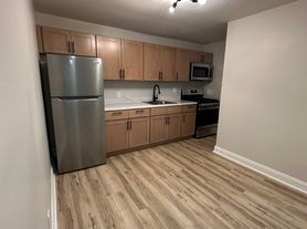 18 Hampton Rd