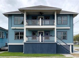 2836 General Pershing St, New Orleans, LA 70115