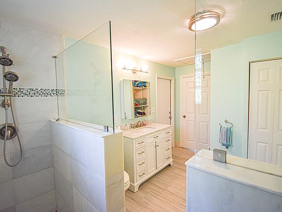 5th image of 5117 Cheryl Ln