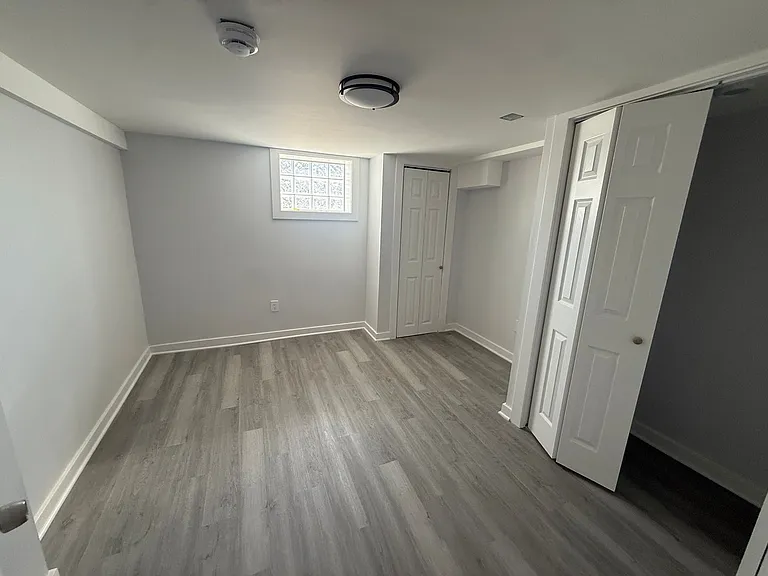 11004 S Normal Ave — Photo 18