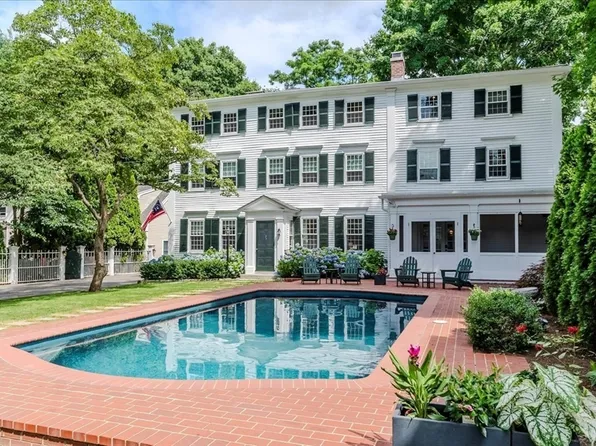 43 Market St, Newburyport, MA 01950