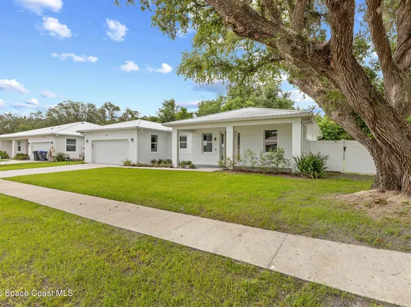 2185 Louisiana St, Titusville, FL 32780