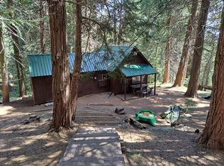 9476 Shirley Meadows Rd, Wofford Heights, CA 93285
