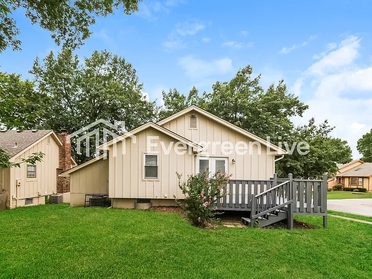 6817 E 144th Pl — Photo 15