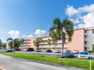 2615 NE 1st Court #303, Boynton Beach, FL 33435
