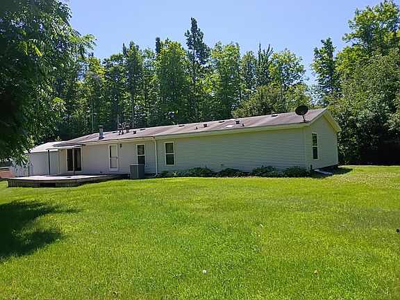5th image of 16580 Moores Landing Rd