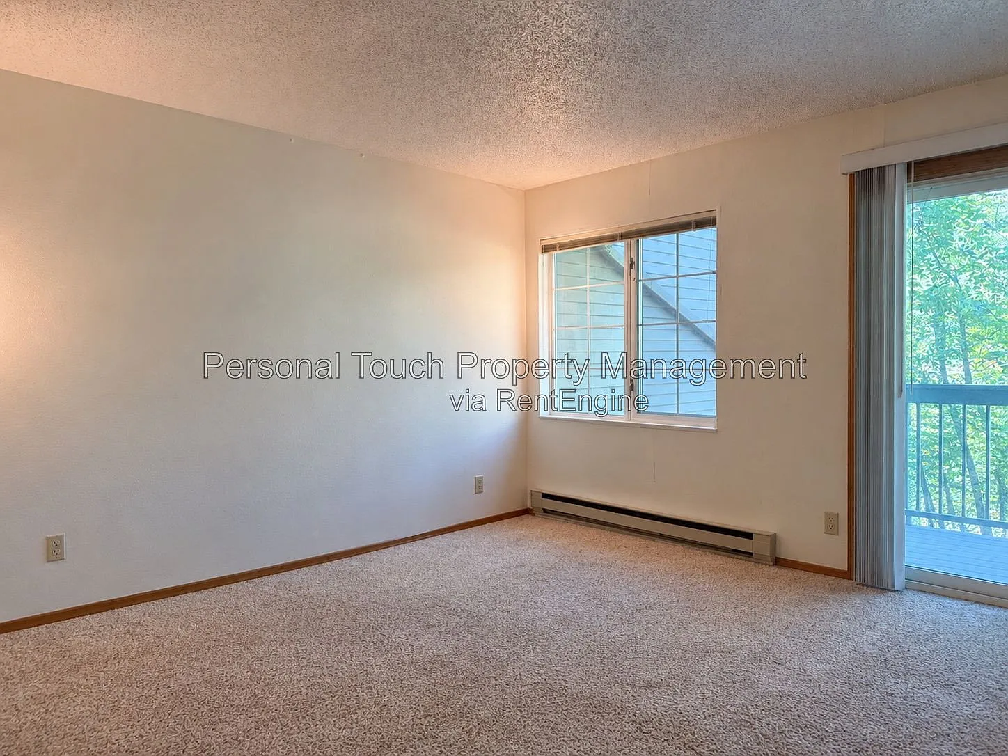 2 bed, 1.0 bath, $995 — Photo 2