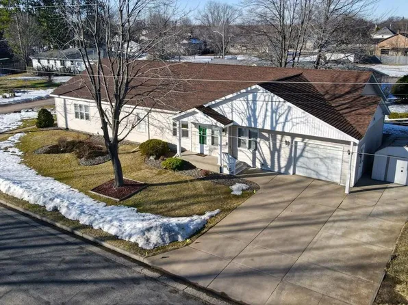 1831 Rapids St - 463 Wyatt Ave, 1831 Rapids St #463, Wisconsin Rapids, WI 54494