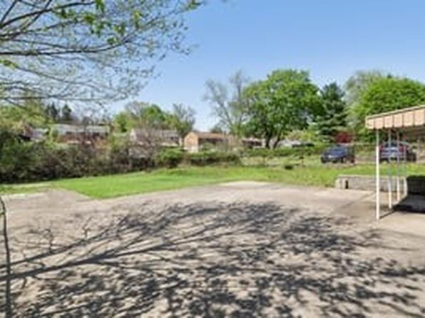 2118 Noblestown Rd, Pittsburgh, PA 15205