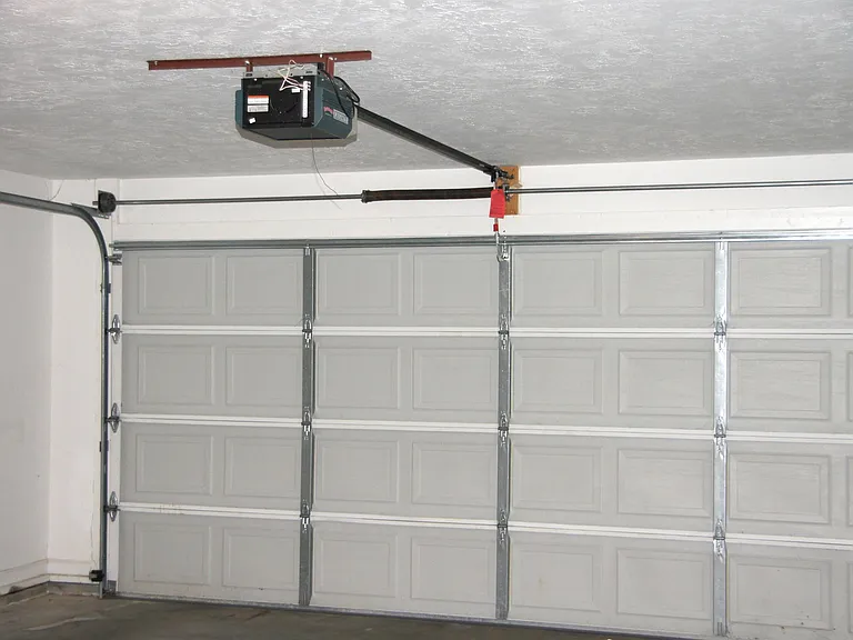1192 Carriage Dr — Photo 14