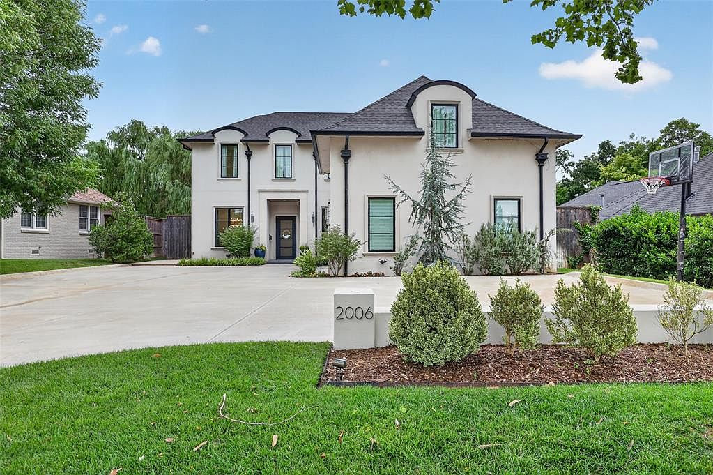 2006 Huntington Ave, Nichols Hills, OK 73116 | Zillow