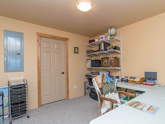 5th image of 1016 Honeyhouse Ln