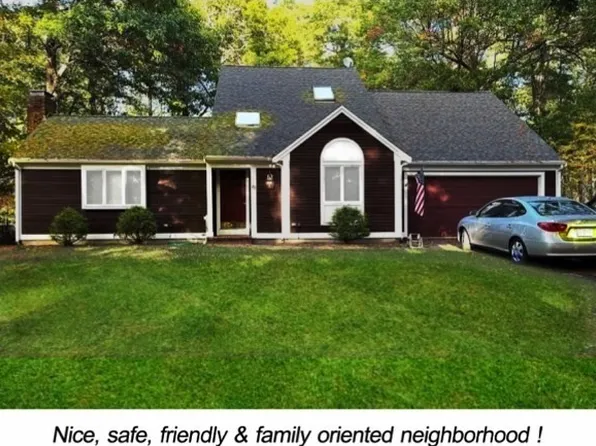46 Foxworth Ln, Kingston, MA 02364
