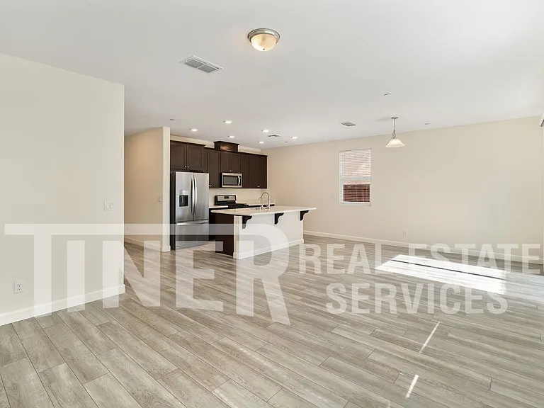 8409 Stara St — Photo 11