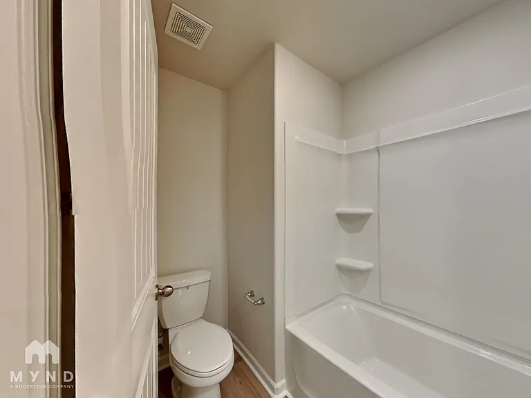 292 Barnsley Rd — Photo 18