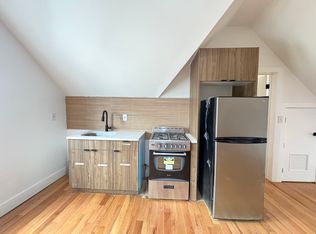 588 Garfield Ave #4, Jersey City, NJ 07305