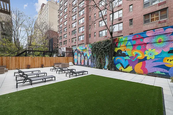 Rented by Corcoran | media 8