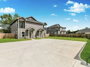 6421 Osprey Dr, Houston, TX 77048
