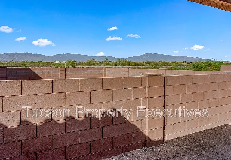 10657 S Astraia Dr — Photo 20