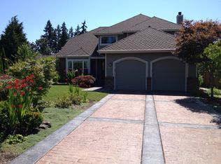 8541 136th Ave SE, Renton, WA 98059