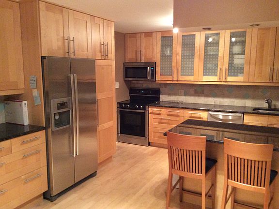 2nd image of 7061 N Kedzie Ave Suite 908