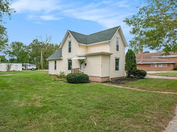 817 W Blaine Ave, Elkhart, IN 46516