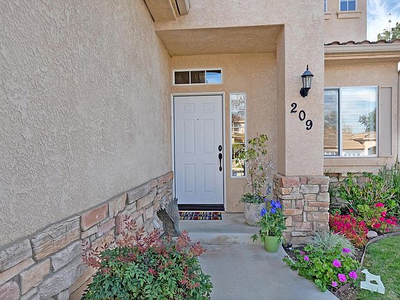 2nd image of 209 Windrose Ct