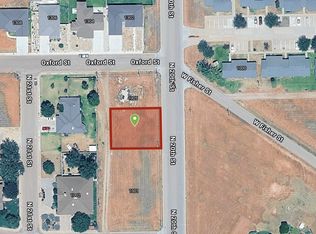 1003 N 20th St, Slaton, TX 79364