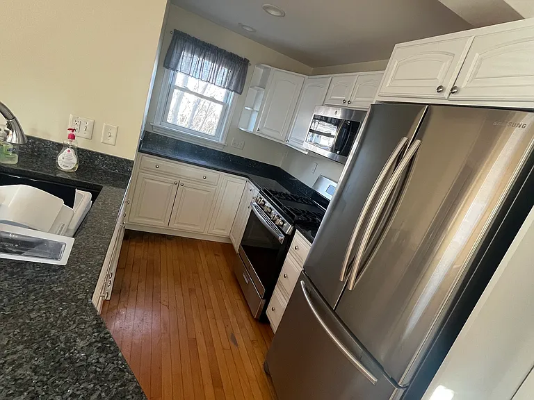 146 Stackhouse St #1 — Photo 12