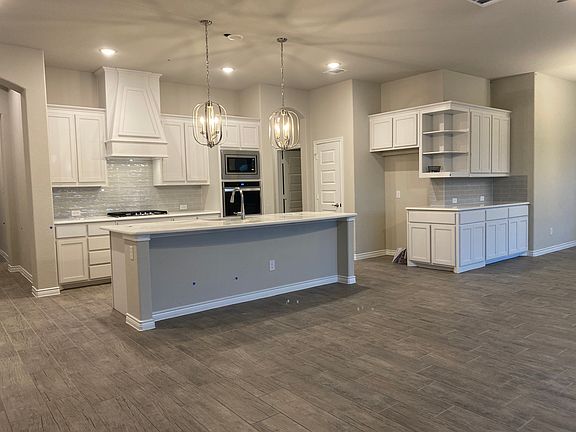 3rd image of 1220 Palo Duro Ct