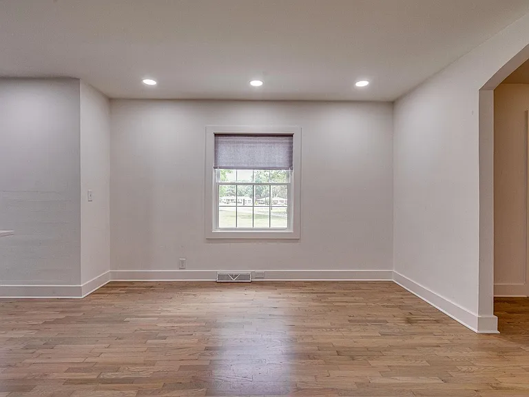 8569 Horton Hwy — Photo 8