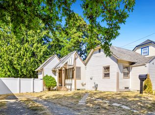 848 NE 92nd St, Seattle, WA 98115