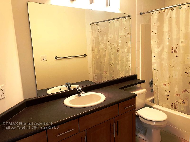 Edmonton Apartment for rent - 2 Bedrooms — photo 9