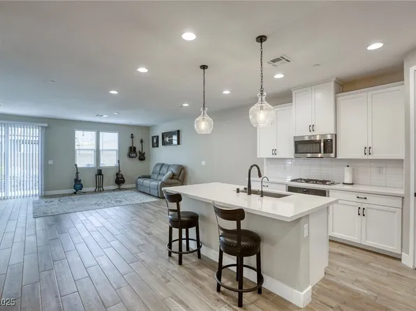 712 Monroe Hill Pl, Henderson, NV 89011